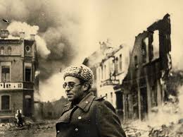 Grossman in Schwerin, 1945.